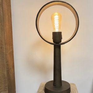 Tafel Lamp – Luno