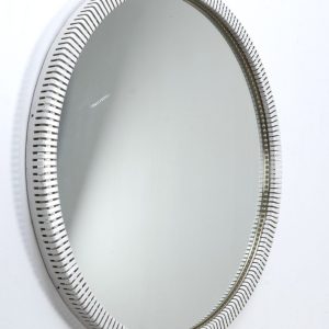 Metalen spiegel